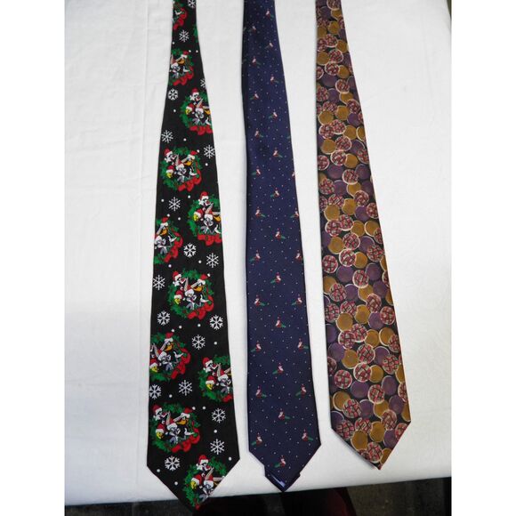 Lot of 3 Christmas Neck Ties Tommy, Loney Tunes, Briar - Picture 2 of 7